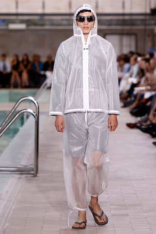 Moncler Gamme Bleu / - 2010